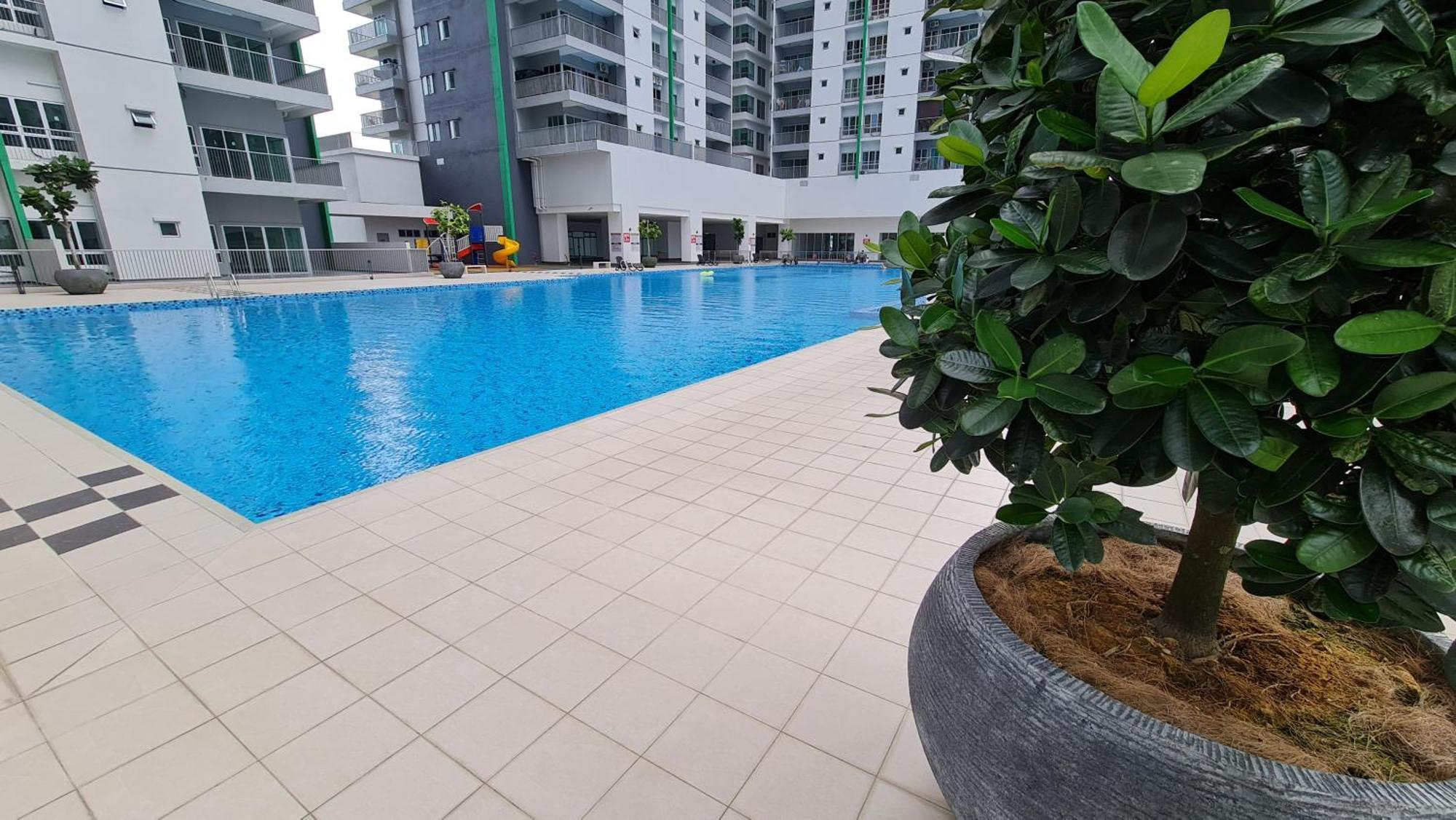 Mimi Cozy Homestay, 3r3b Klcc View With Playstation 4, Netflix, Wifi 6, Pool Table, Cinema Apartment Kuala Lumpur