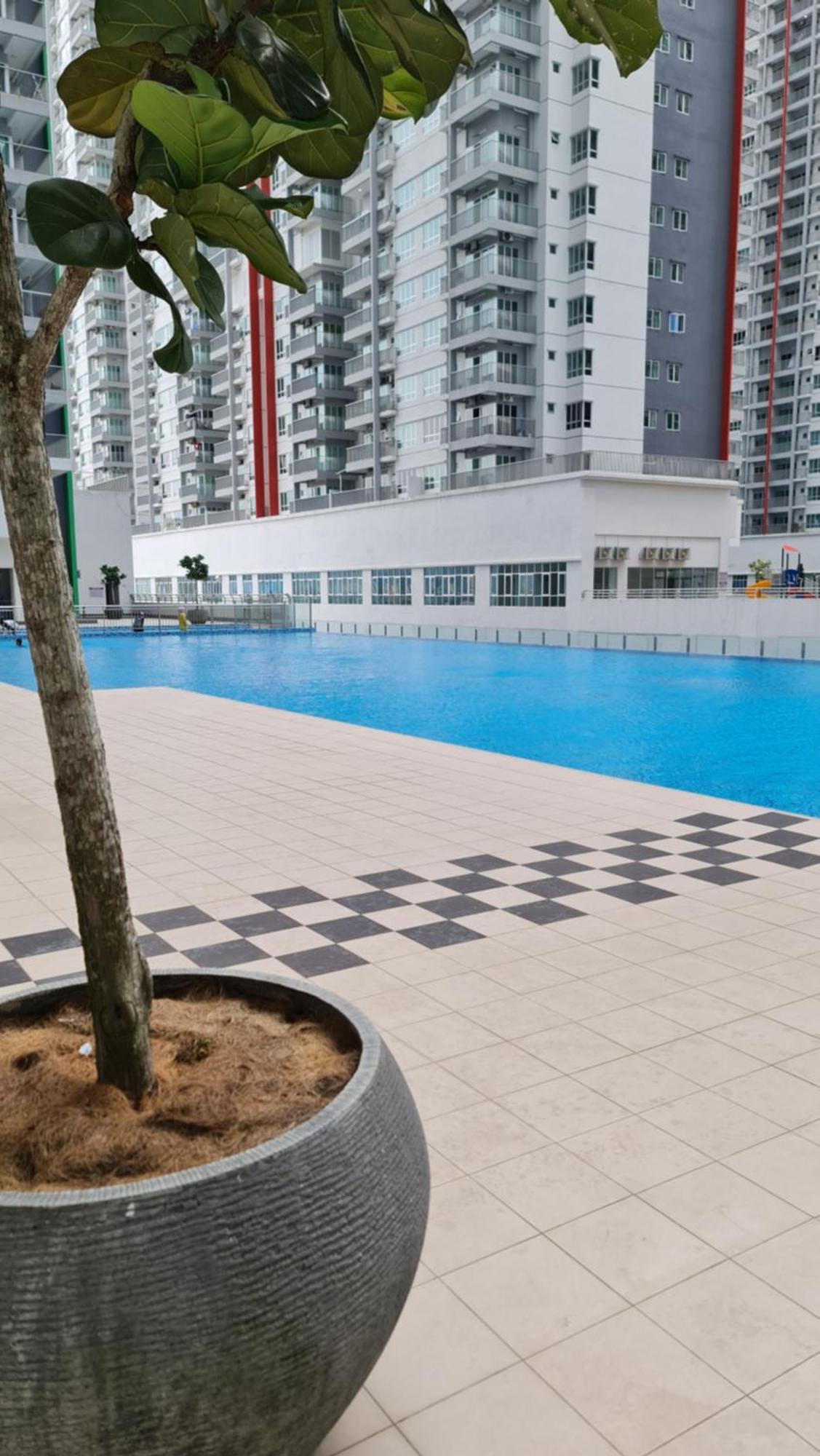 Apartment Mimi Cozy Homestay, 3r3b Klcc View With Playstation 4, Netflix, Wifi 6, Pool Table, Cinema